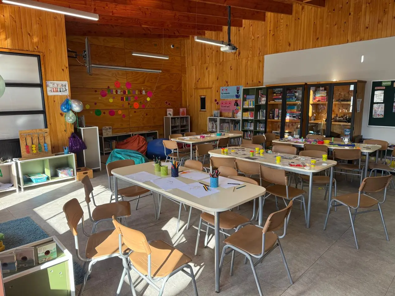 Biblioteca Newen Kümin